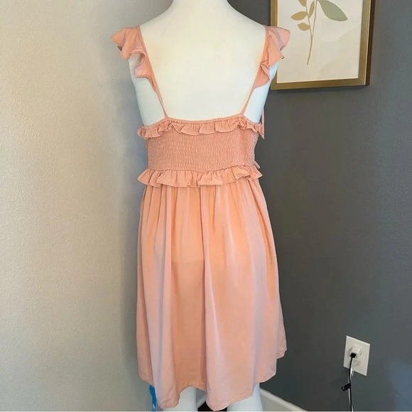 Cupshe Noelle Tie Frill Pink Smocked Chest Mini Dress Size Medium - Picture 4 of 11